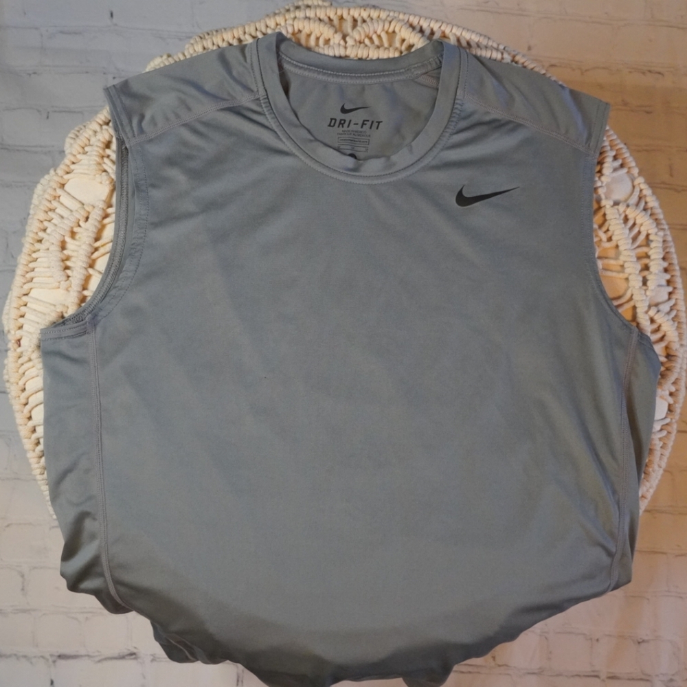 NIKE DRI-FIT TANK TOP